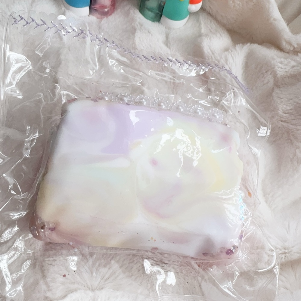 Taba Squishy - Picture 2 of 5